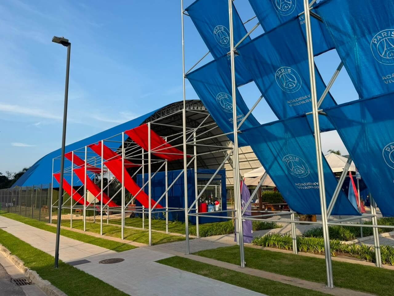 PSG Academy inaugura escola oficial no Vivapark Porto Belo 
