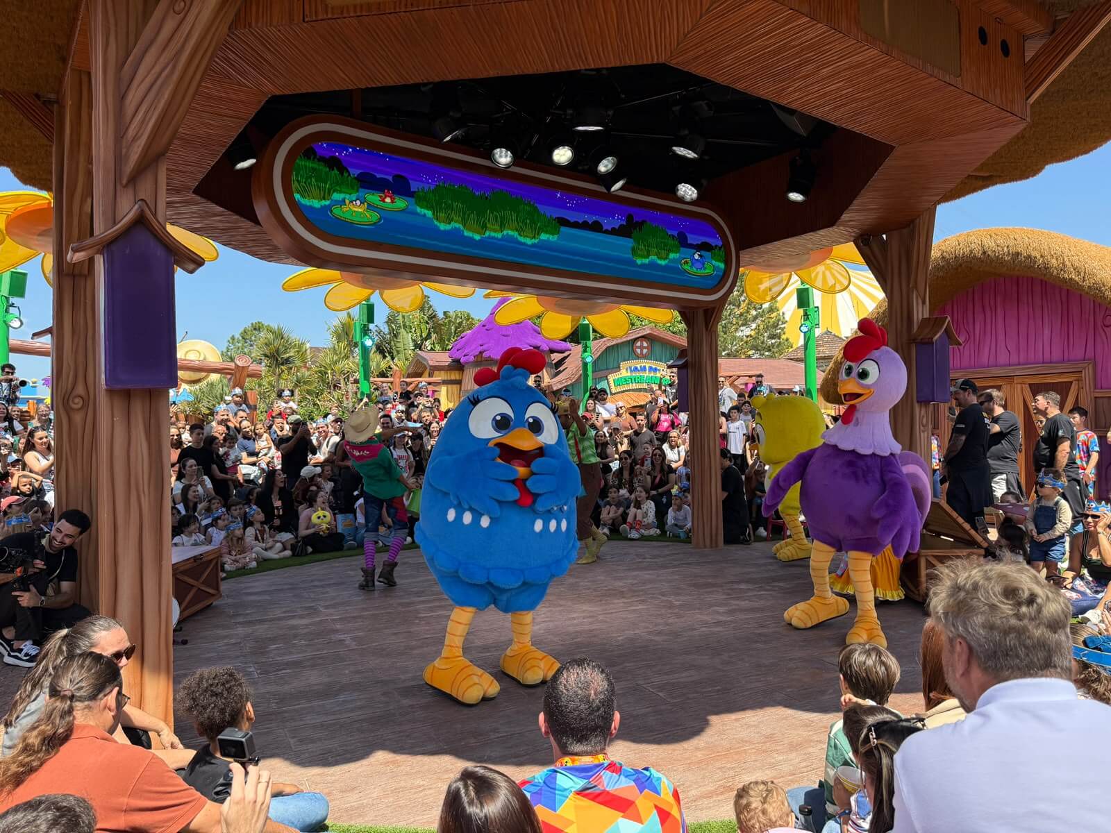 Beto Carrero lança ingresso infantil que vem com pelúcia da Popó e cinema grátis