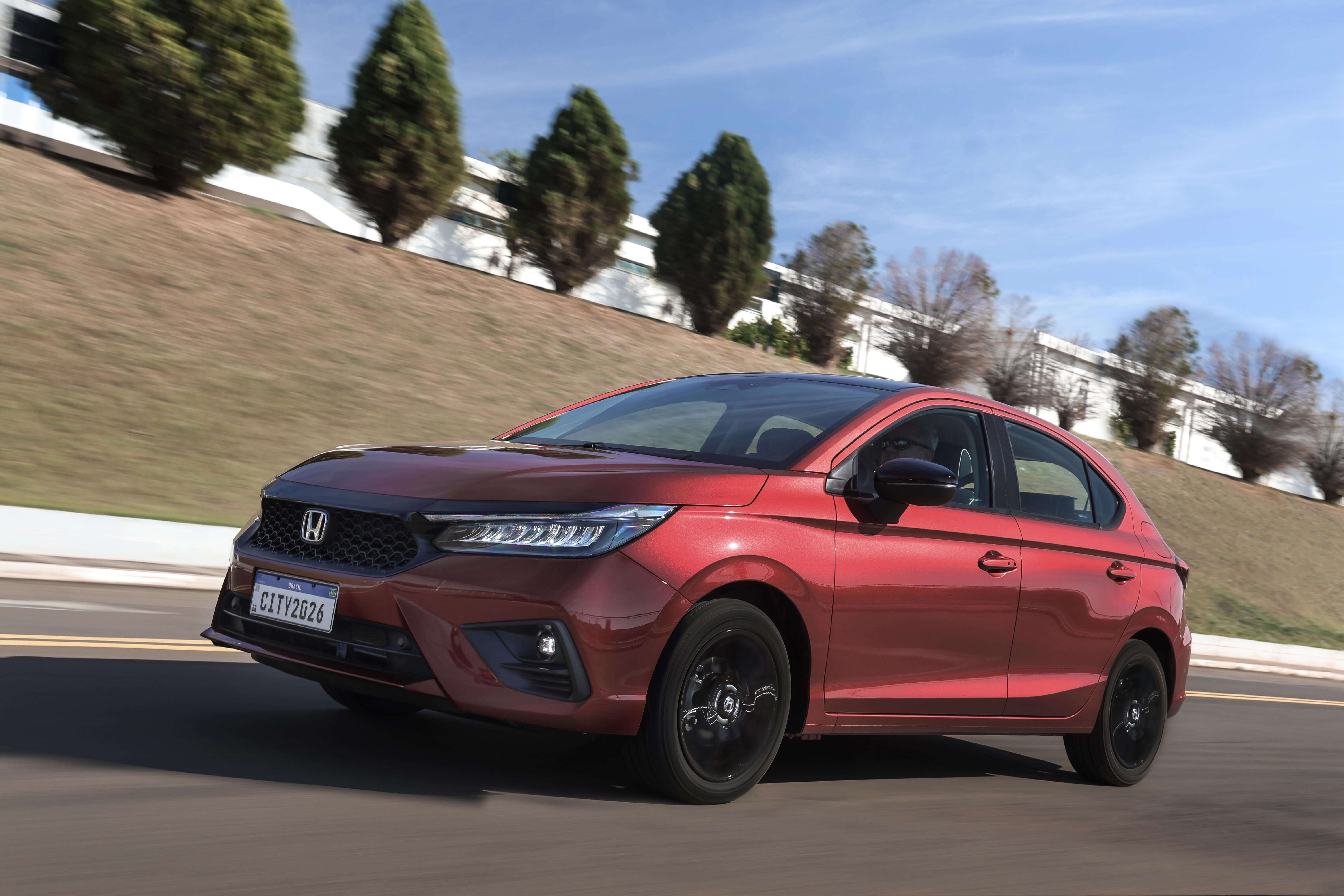 Honda City ganha cara de esportivo por R$ 155.300