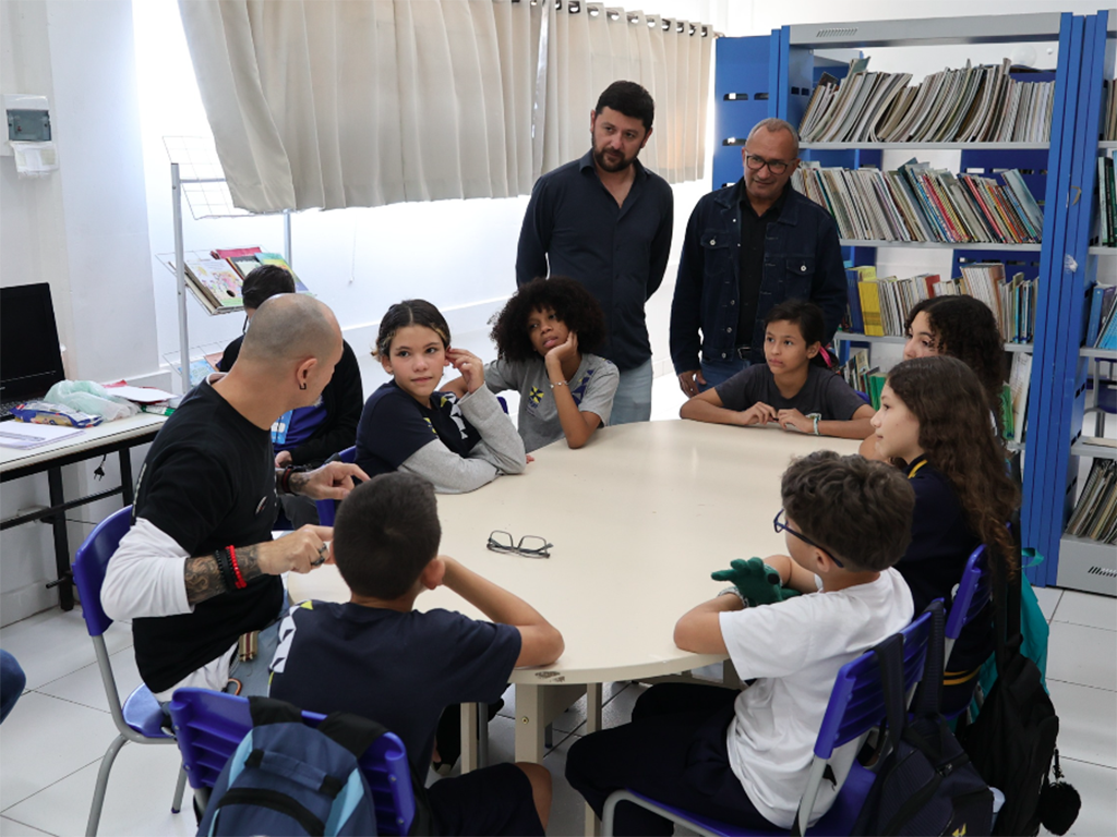 Univali transforma escola de Itajaí em laboratório