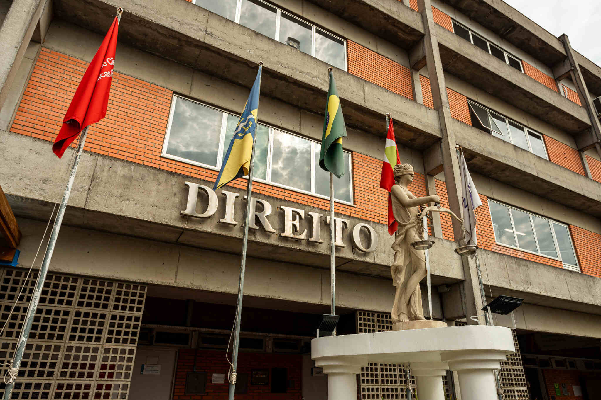 Univali oferece doutorado com dupla titulação em universidade portuguesa