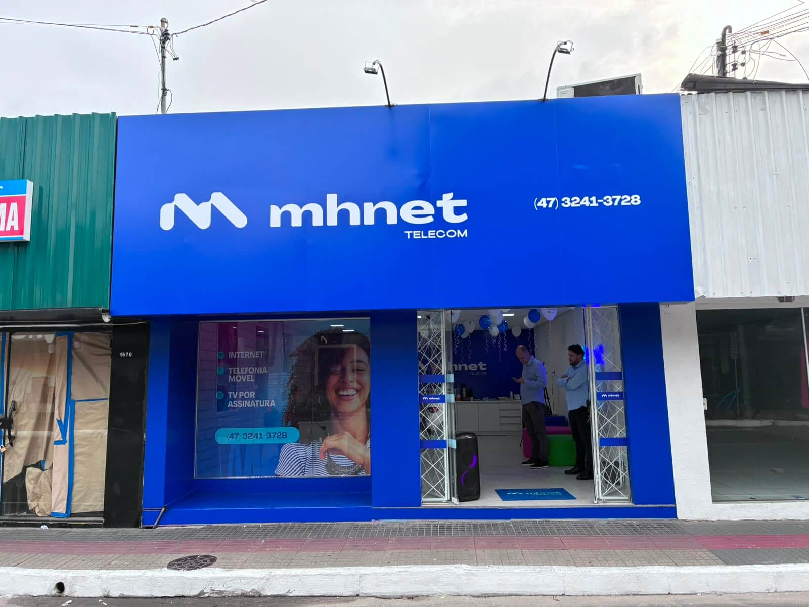 Mhnet inaugura primeira loja física no São Vicente e amplia presença de internet de qualidade em Itajaí