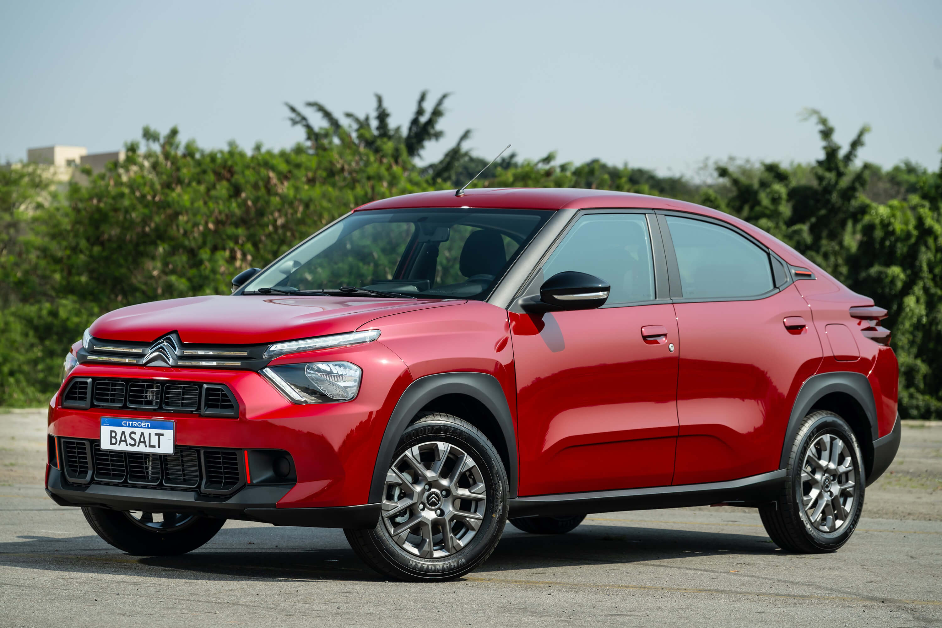 Citroën Basalt Feel chega ao Brasil 
